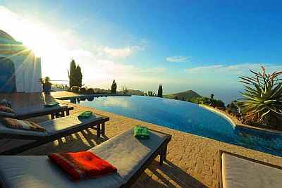 Ferienhaus mit Pool - Villa Botanico